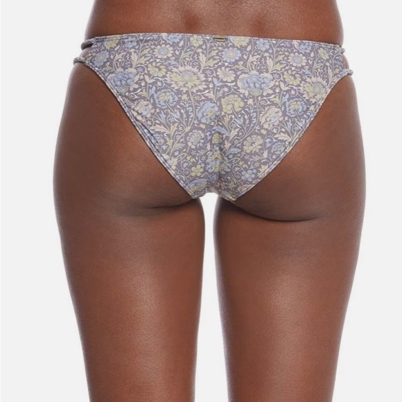 🪷O’NIELL🪷- Off the shoulder pastel floral bikini-Size M (2pc) - Picture 5 of 12